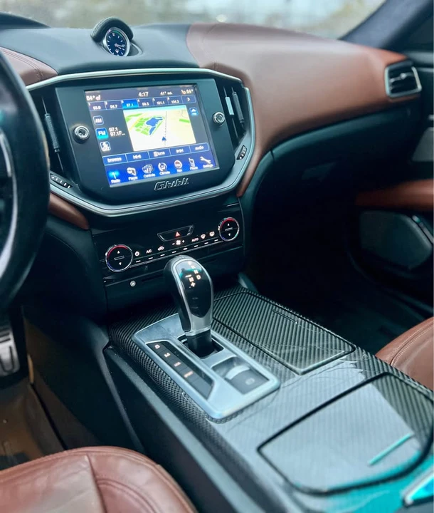 2014 Maserati Ghibli 3rd Gen - Image 14 of 19