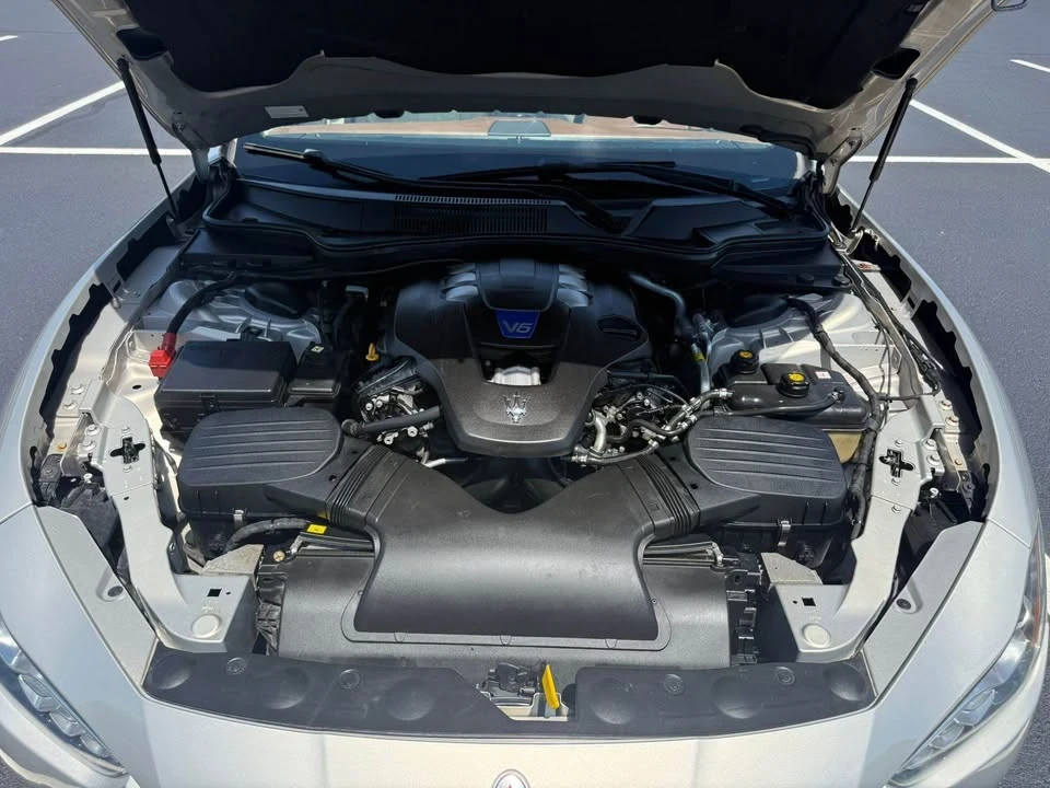 2014 Maserati Ghibli 3rd Gen - Image 9 of 18