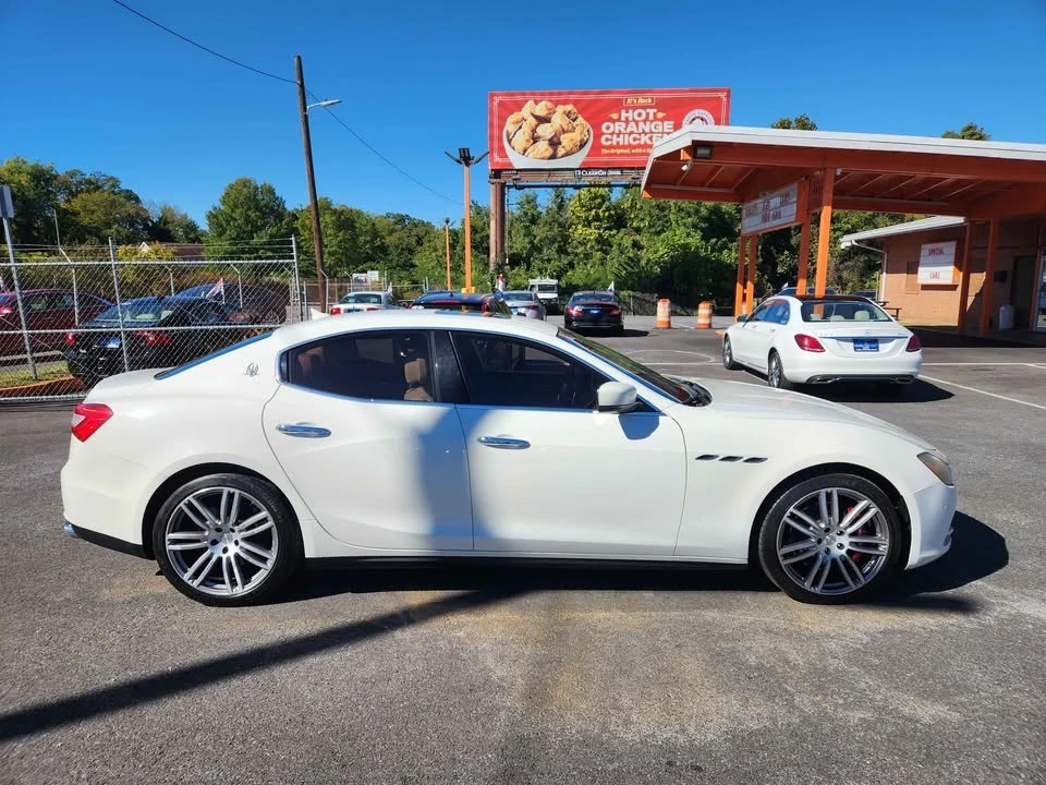 2014 Maserati Ghibli 3rd Gen - Image 4 of 20