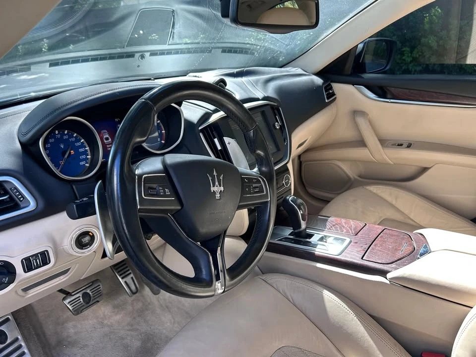 2014 Maserati Ghibli 3rd Gen - Image 11 of 20