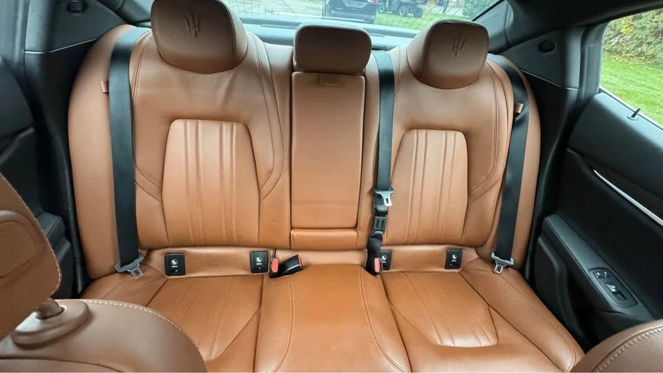 2014 Maserati Ghibli 3rd Gen - Image 19 of 20