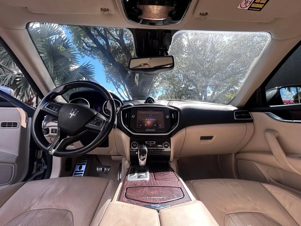 2014 Maserati Ghibli 3rd Gen - Image 16 of 20