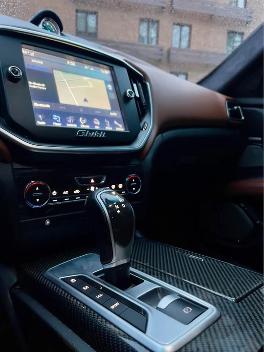 2014 Maserati Ghibli 3rd Gen - Image 9 of 12