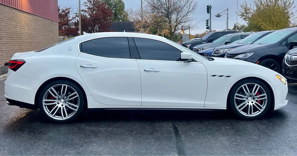 2014 Maserati Ghibli 3rd Gen - Image 11 of 19