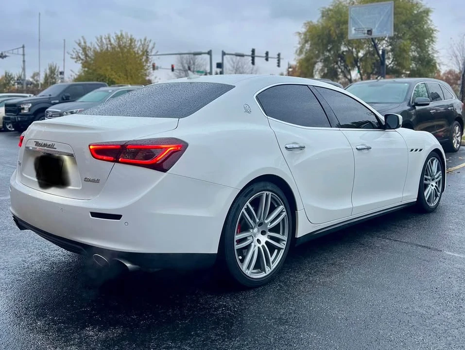 2014 Maserati Ghibli 3rd Gen - Image 9 of 19