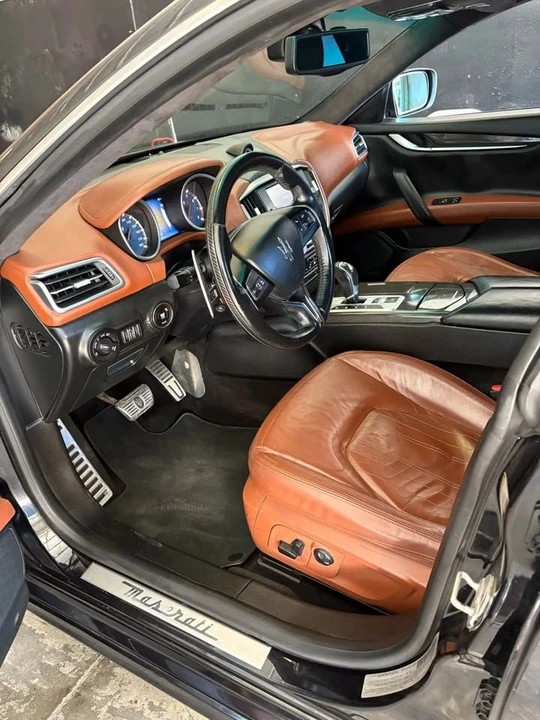 2014 Maserati Ghibli 3rd Gen - Image 11 of 16