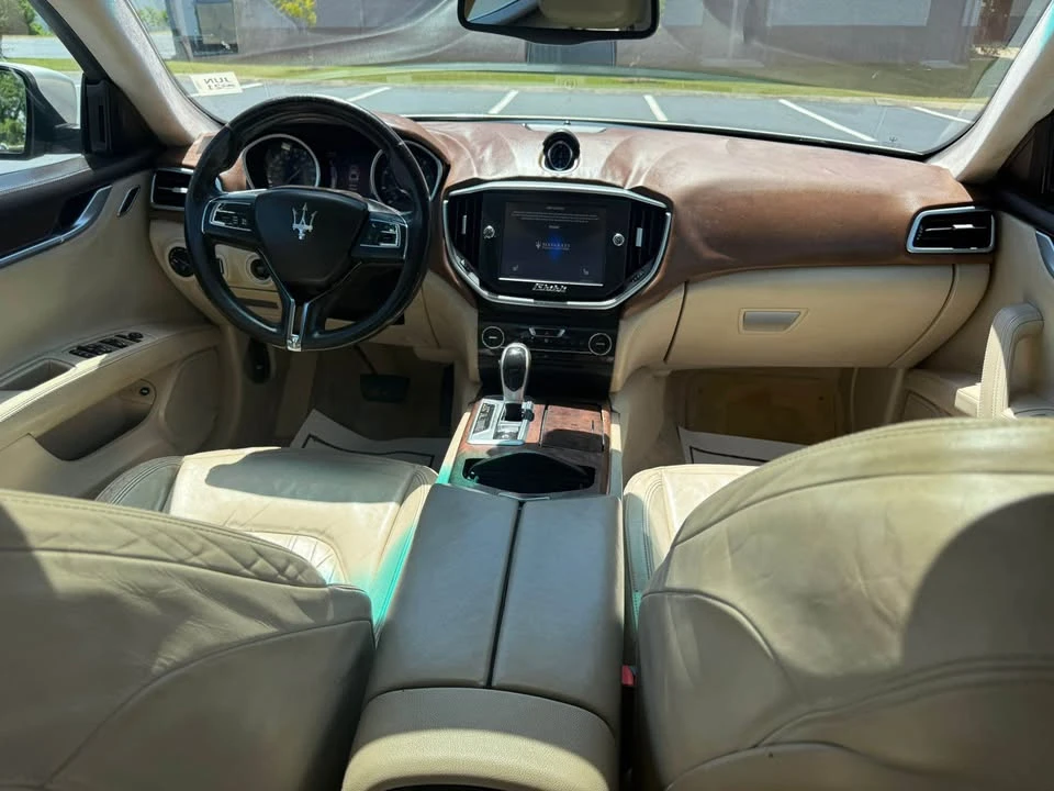 2014 Maserati Ghibli 3rd Gen - Image 15 of 18