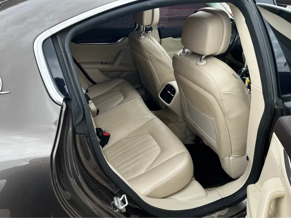 2014 Maserati Ghibli 3rd Gen - Image 5 of 9