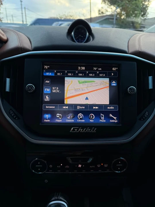 2014 Maserati Ghibli 3rd Gen - Image 11 of 19