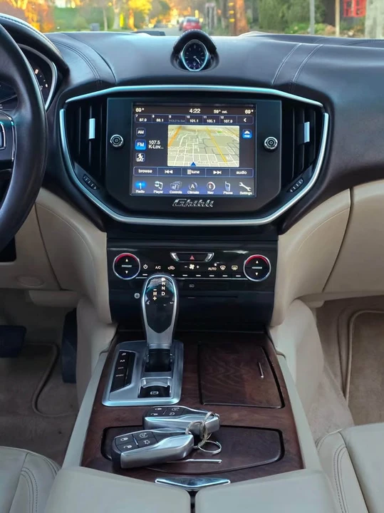 2014 Maserati Ghibli 3rd Gen - Image 9 of 19