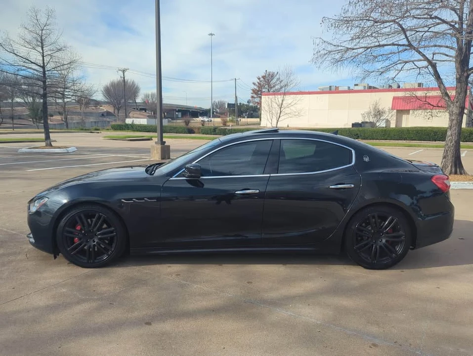 2014 Maserati Ghibli 3rd Gen - Image 2 of 20