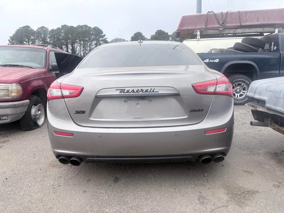 2014 Maserati Ghibli 3rd Gen - Image 9 of 10