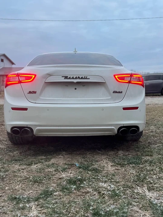 2014 Maserati Ghibli 3rd Gen - Image 2 of 5