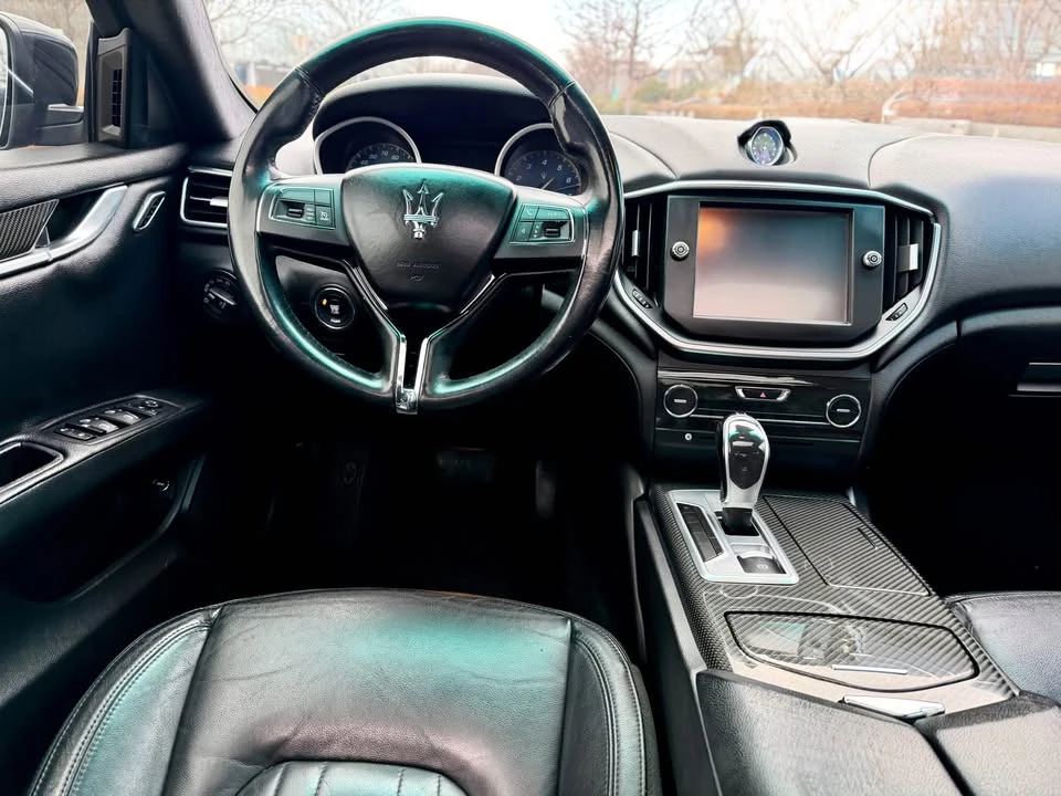 2014 Maserati Ghibli 3rd Gen - Image 10 of 15