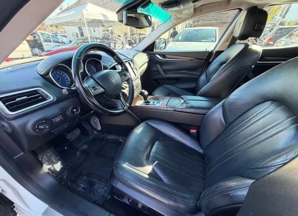 2014 Maserati Ghibli 3rd Gen - Image 5 of 11