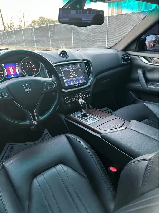 2014 Maserati Ghibli 3rd Gen - Image 12 of 19