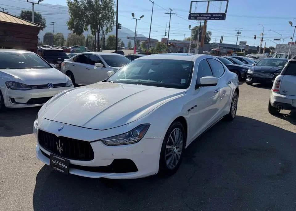 2014 Maserati Ghibli 3rd Gen - Image 2 of 11