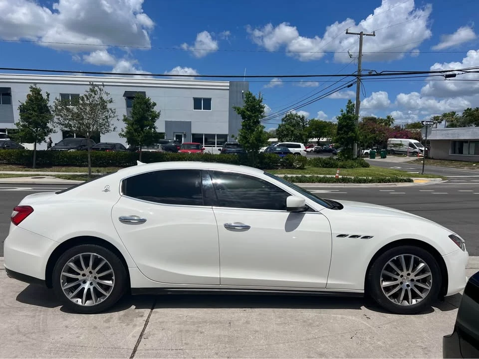 2014 Maserati Ghibli 3rd Gen - Image 3 of 16