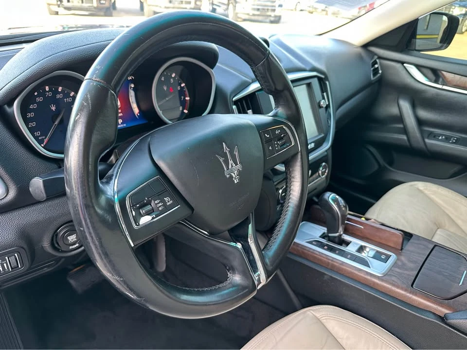 2014 Maserati Ghibli 3rd Gen - Image 13 of 17