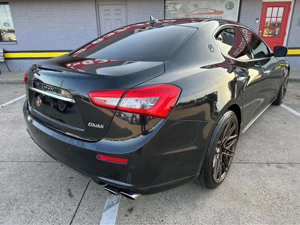 2014 Maserati Ghibli 3rd Gen - Image 9 of 17