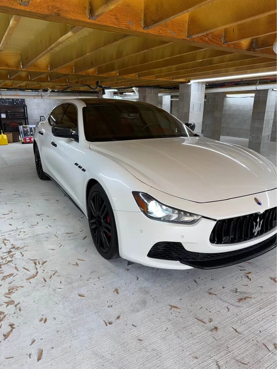2014 Maserati Ghibli 3rd Gen - Image 2 of 19