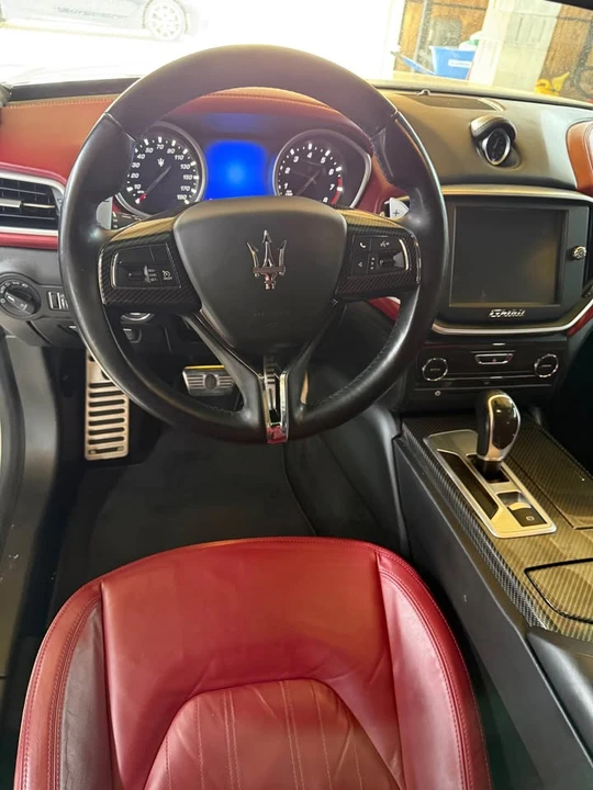 2014 Maserati Ghibli 3rd Gen - Image 14 of 19