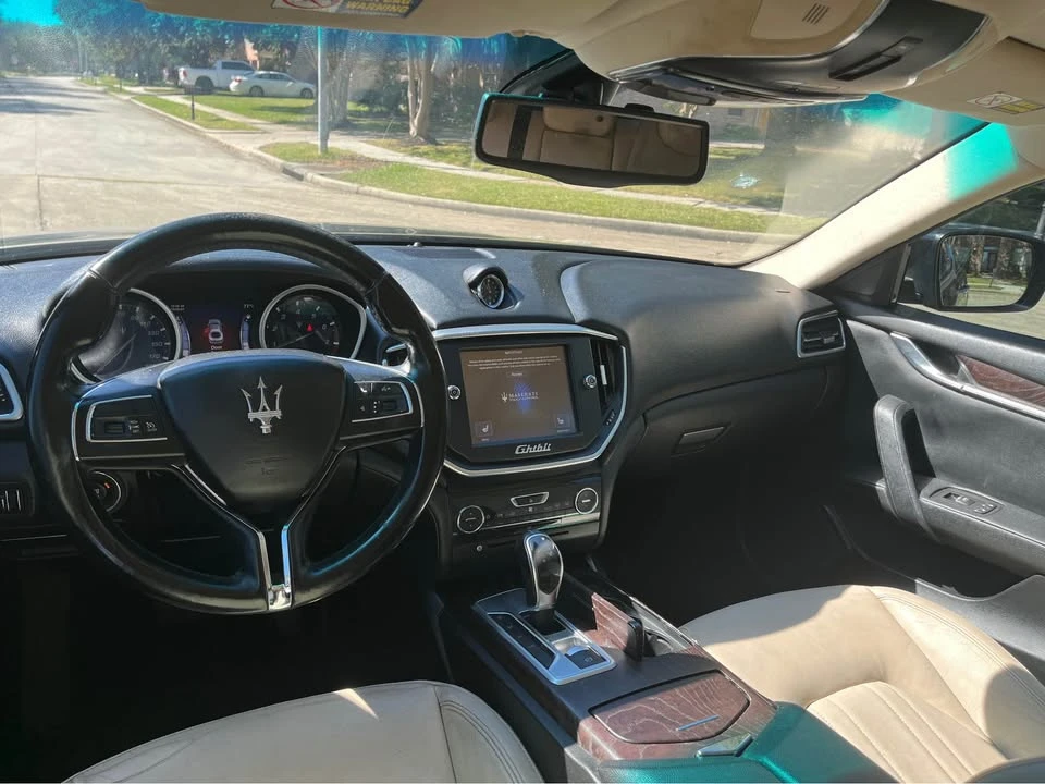 2014 Maserati Ghibli 3rd Gen - Image 9 of 10