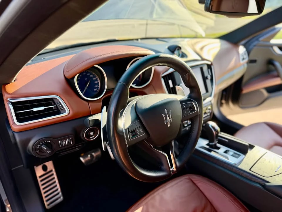 2014 Maserati Ghibli 3rd Gen - Image 18 of 20