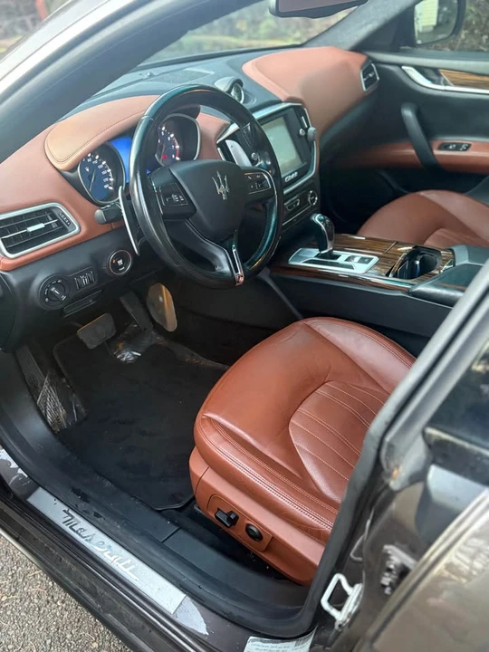 2014 Maserati Ghibli 3rd Gen - Image 9 of 12
