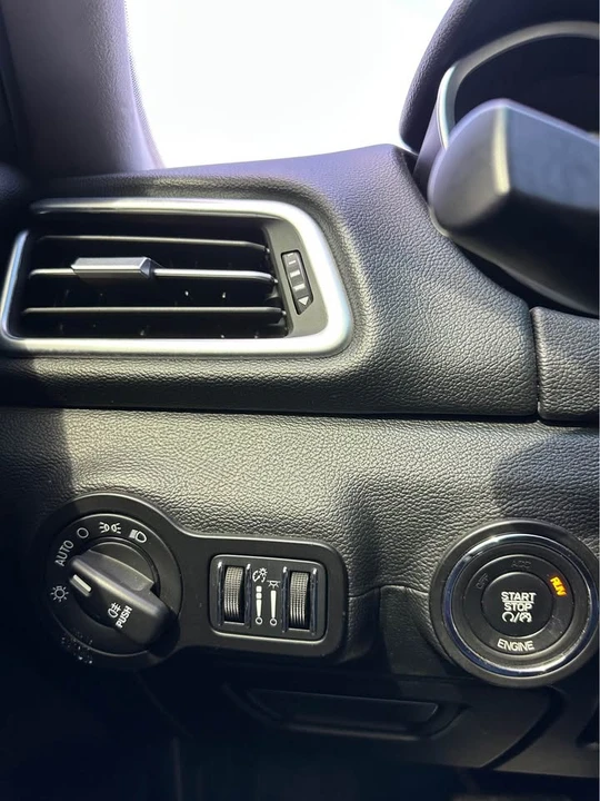 2014 Maserati Ghibli 3rd Gen - Image 17 of 19