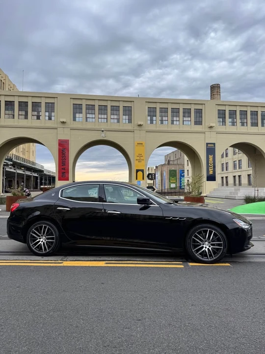 2014 Maserati Ghibli 3rd Gen - Image 3 of 20