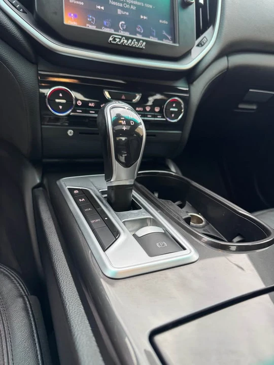 2014 Maserati Ghibli 3rd Gen - Image 14 of 20