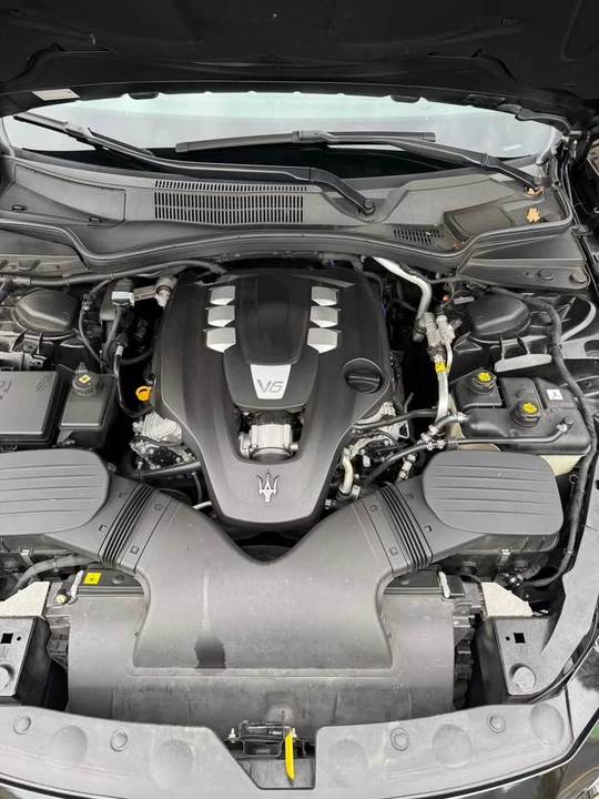 2014 Maserati Ghibli 3rd Gen - Image 15 of 20