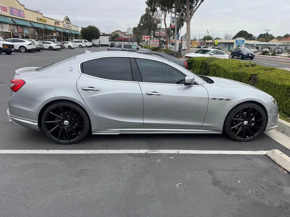 2014 Maserati Ghibli 3rd Gen - Image 2 of 8