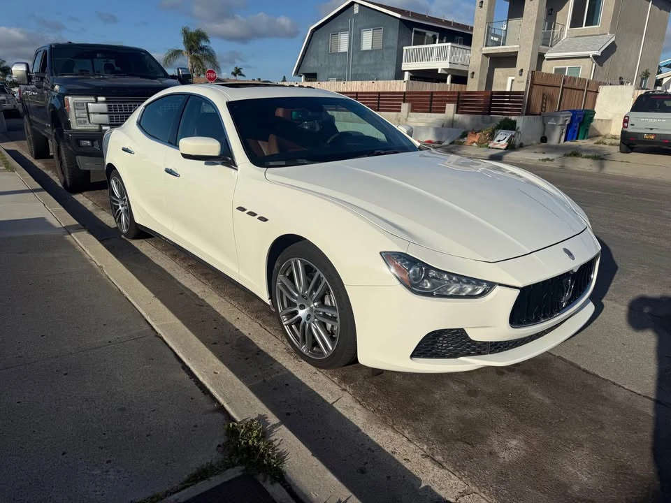 2014 Maserati Ghibli 3rd Gen - Image 2 of 19