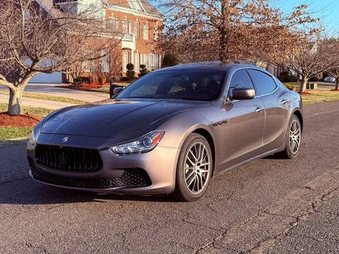 2014 Maserati Ghibli Sedan