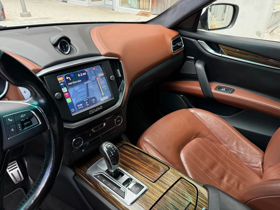 2014 Maserati Ghibli 3rd Gen - Image 15 of 20