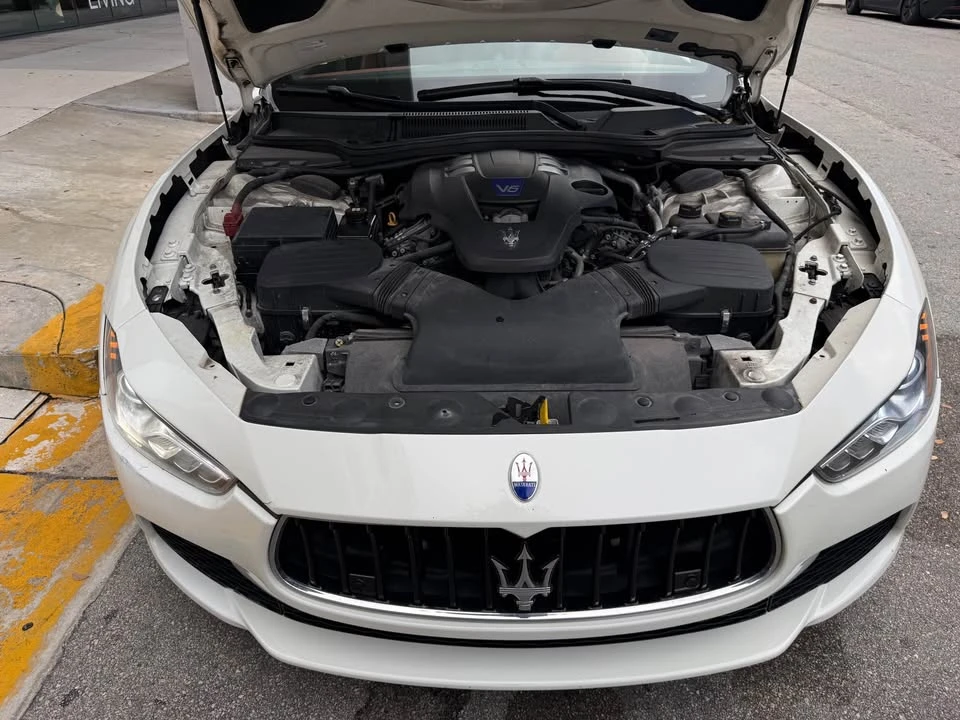 2014 Maserati Ghibli 3rd Gen - Image 8 of 20