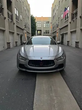 2014 Maserati Ghibli Sedan