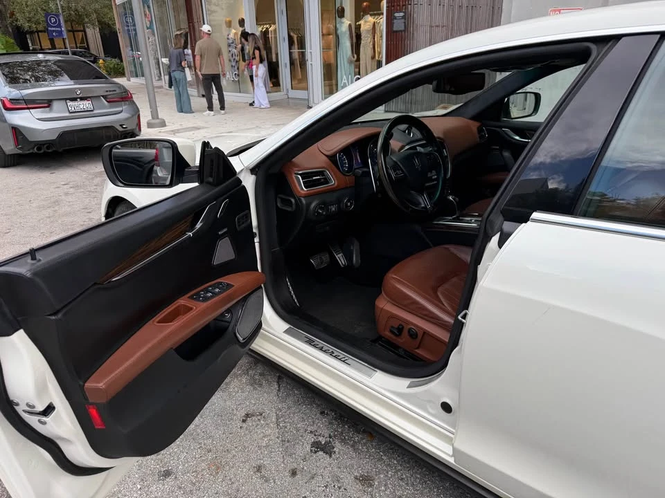 2014 Maserati Ghibli 3rd Gen - Image 7 of 20