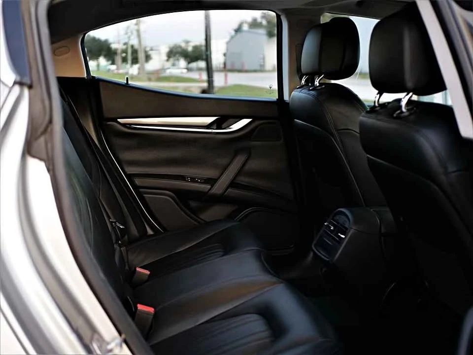 2014 Maserati Ghibli 3rd Gen - Image 19 of 20