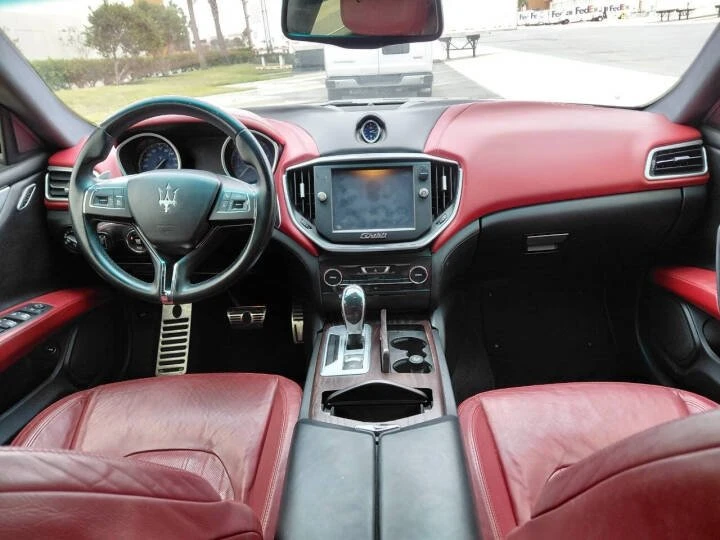 2014 Maserati Ghibli 3rd Gen - Image 9 of 10