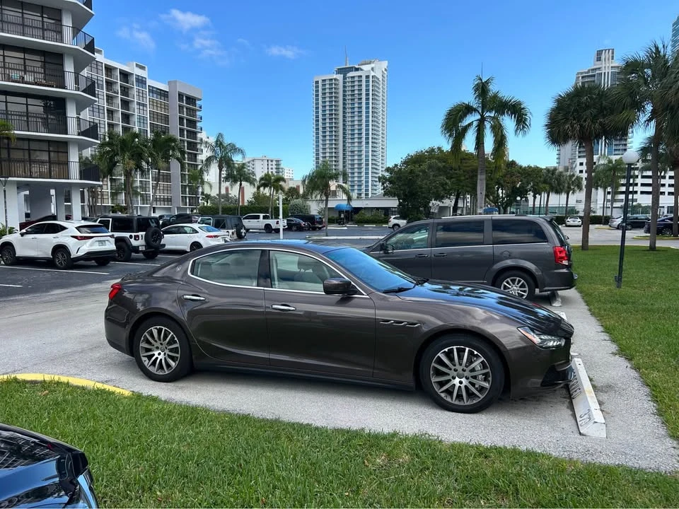 2014 Maserati Ghibli 3rd Gen - Image 4 of 19