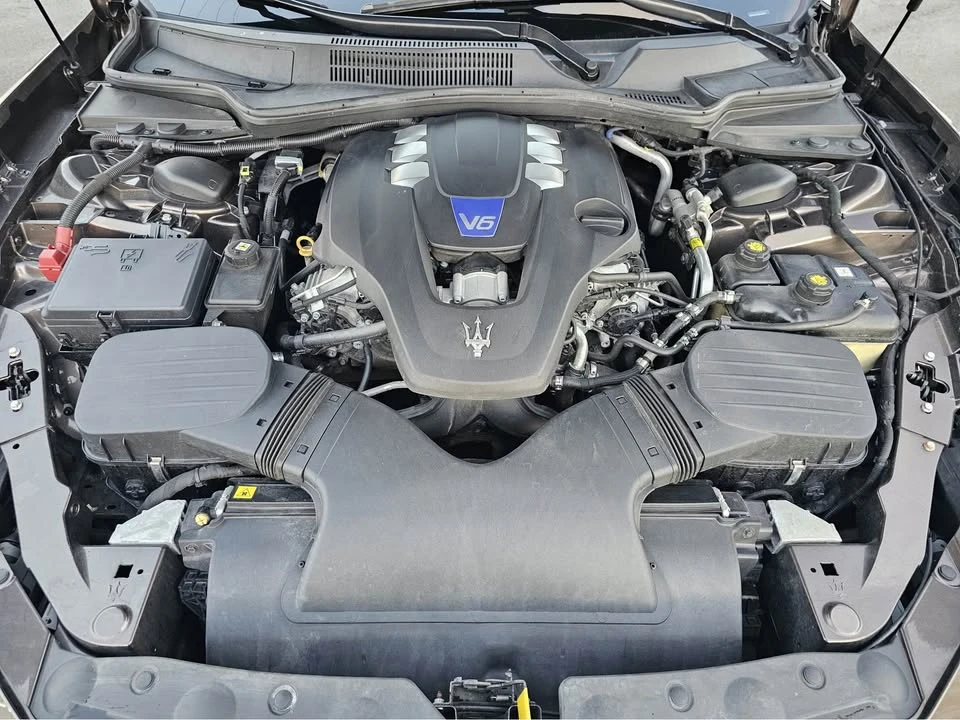 2014 Maserati Ghibli 3rd Gen - Image 11 of 19