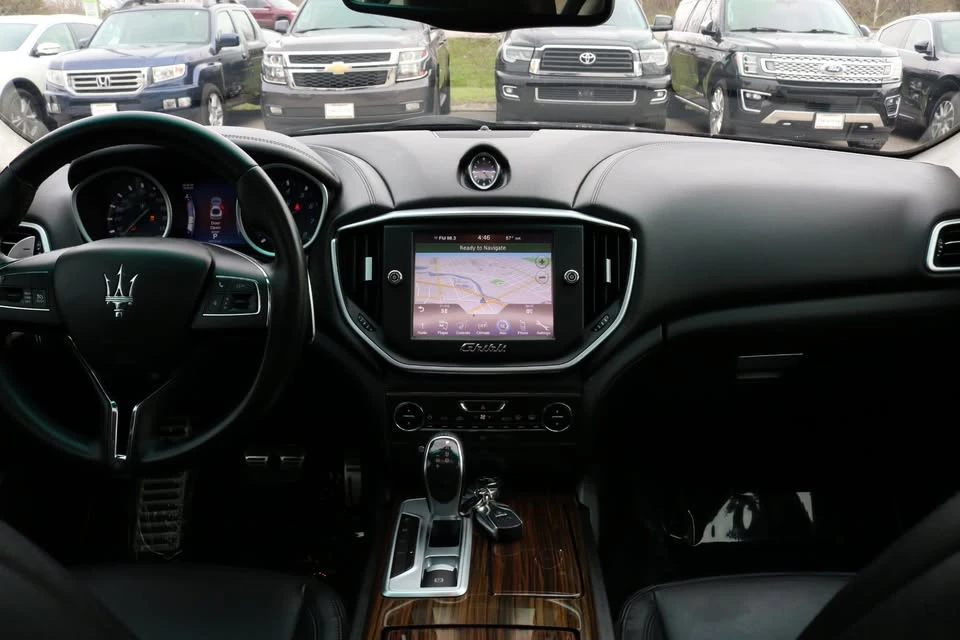 2014 Maserati Ghibli 3rd Gen - Image 17 of 20