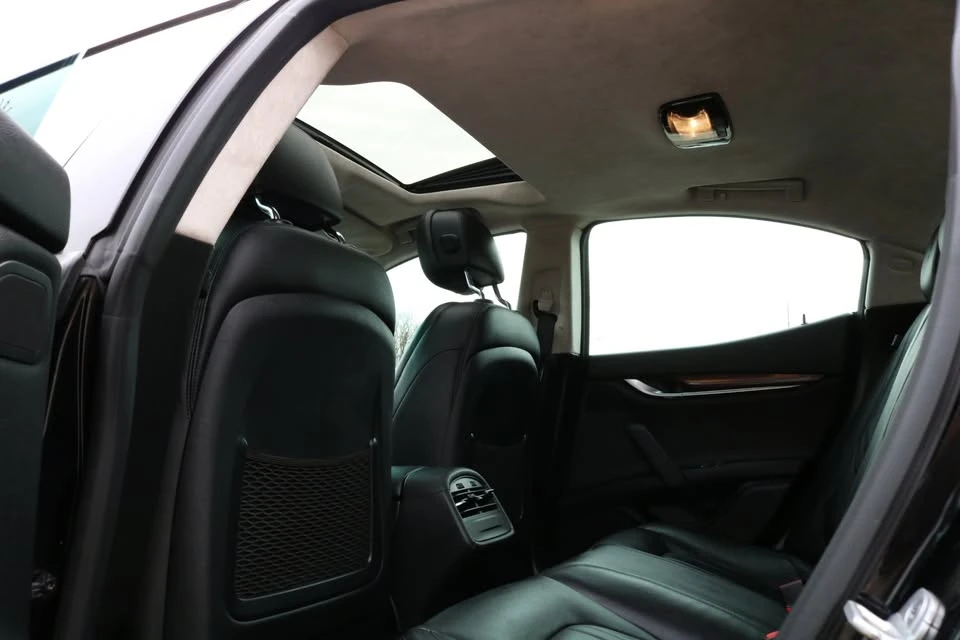 2014 Maserati Ghibli 3rd Gen - Image 15 of 20
