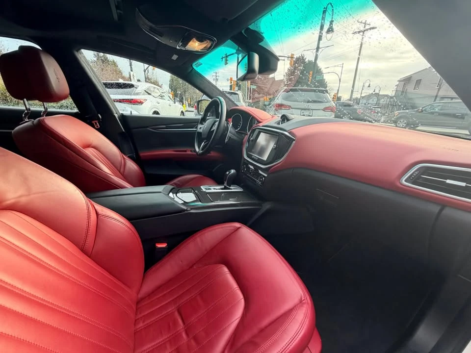 2014 Maserati Ghibli 3rd Gen - Image 15 of 19