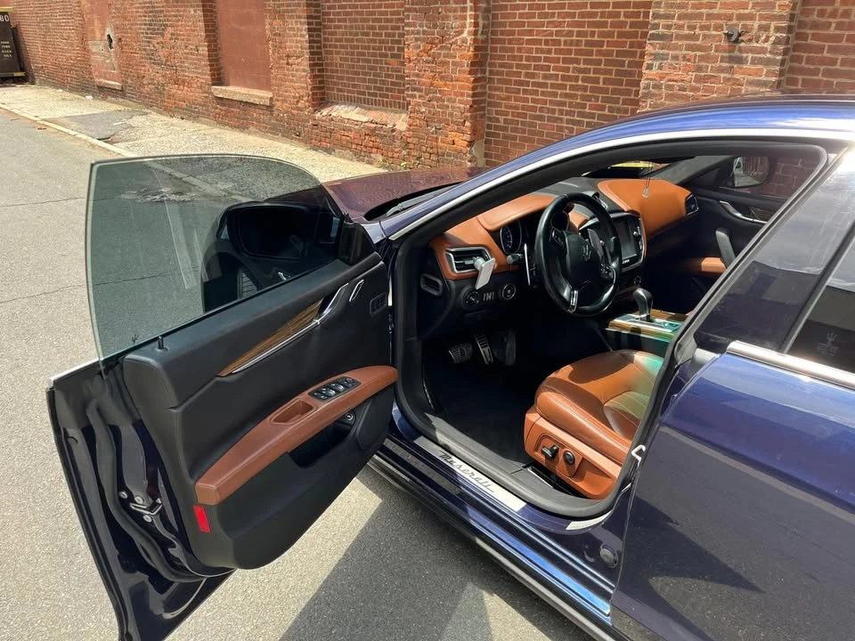 2014 Maserati Ghibli 3rd Gen - Image 5 of 11