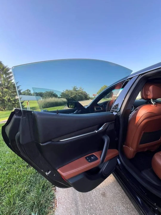 2014 Maserati Ghibli 3rd Gen - Image 5 of 16
