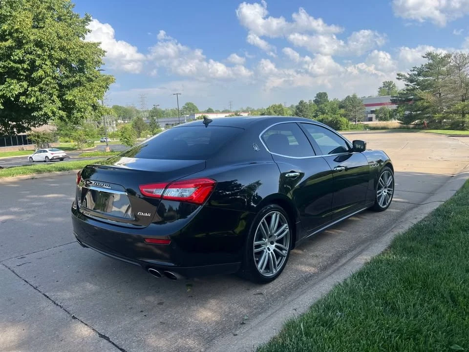 2014 Maserati Ghibli 3rd Gen - Image 11 of 16